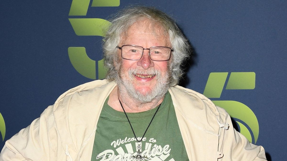 Bill Oddie, Goodies Star and Springwatch Presenter, Dead at 85